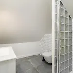 Whome Luxurious With Private Pool